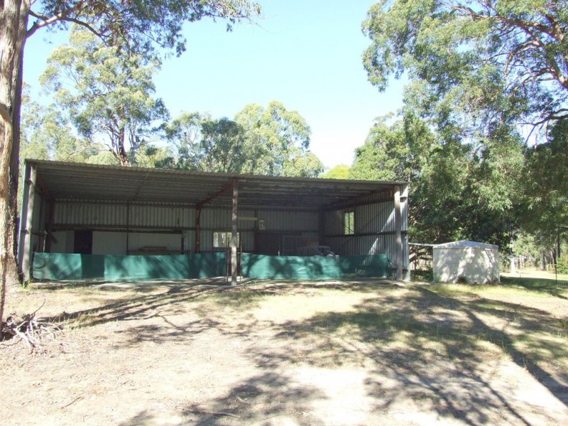 26 Pinnell Road, Crows Nest QLD 4355