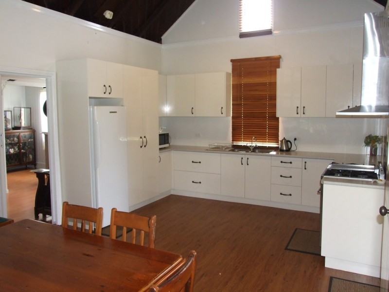 327 Haden-Peranga Road, Haden QLD 4353