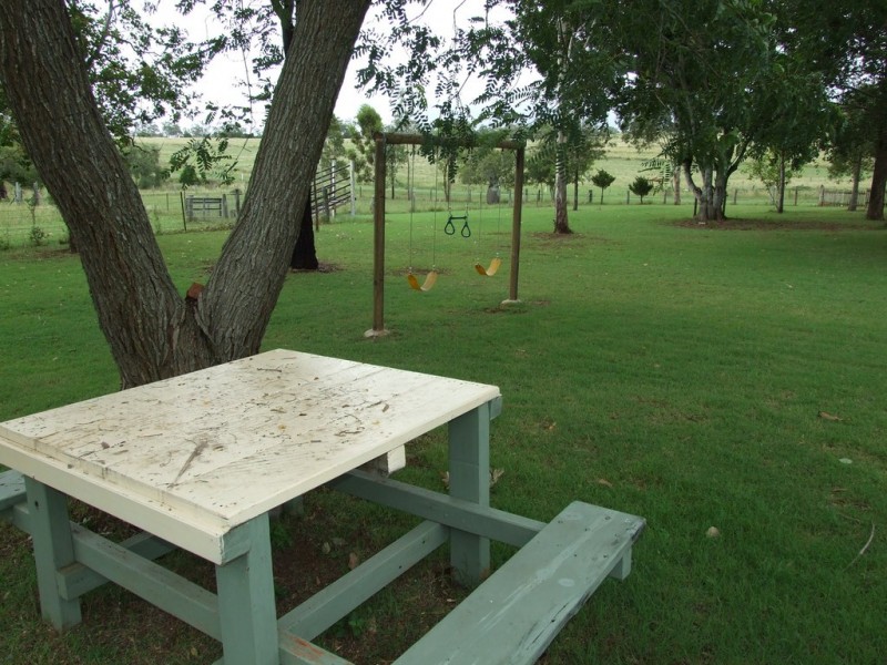 327 Haden-Peranga Road, Haden QLD 4353