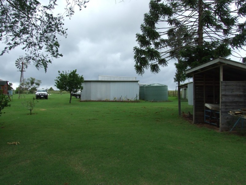 327 Haden-Peranga Road, Haden QLD 4353