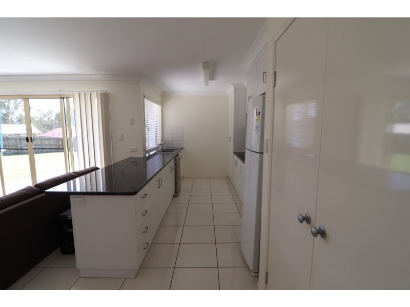 5 Alexander Close, Crows Nest QLD 4355