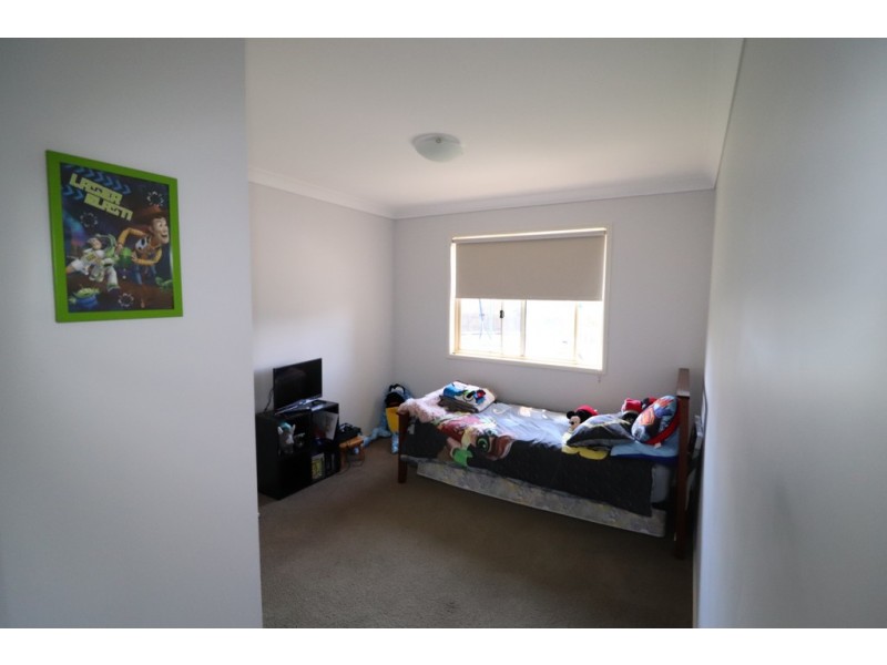 5 Alexander Close, Crows Nest QLD 4355