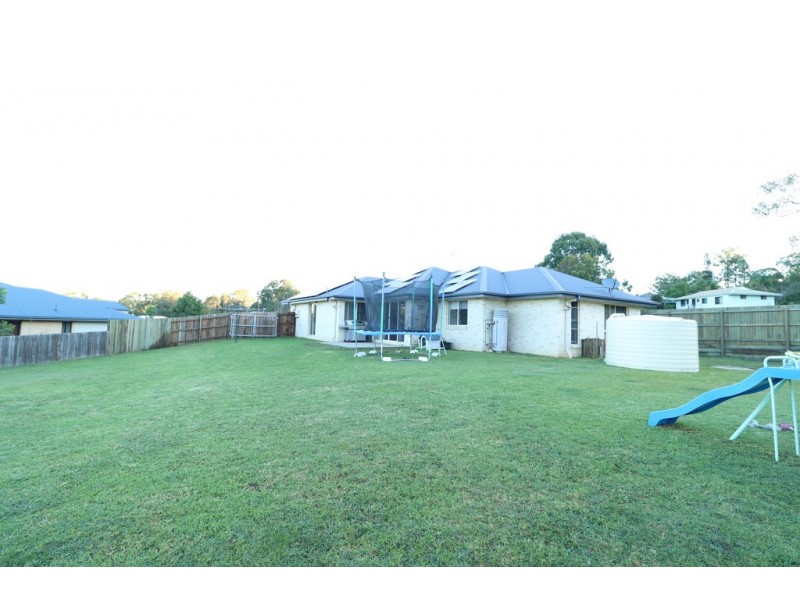 5 Alexander Close, Crows Nest QLD 4355