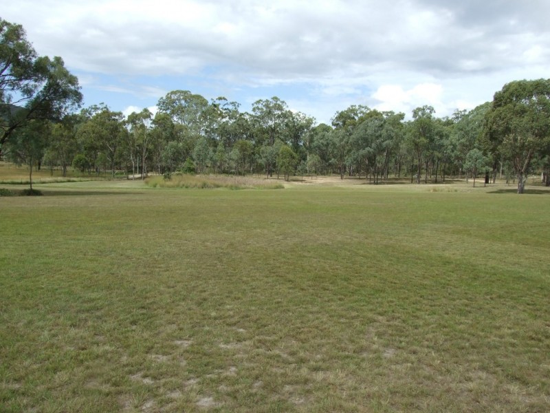 527 Palms Road, Cooyar QLD 4402
