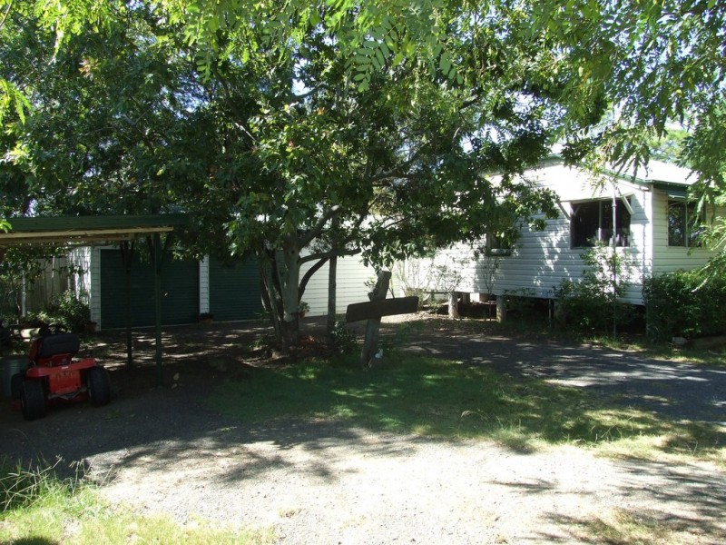 17 Biarra Range Road, Crows Nest QLD 4355