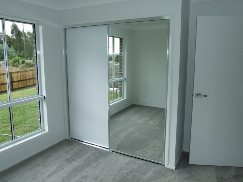 2 Cedarwood Drive, Crows Nest QLD 4355