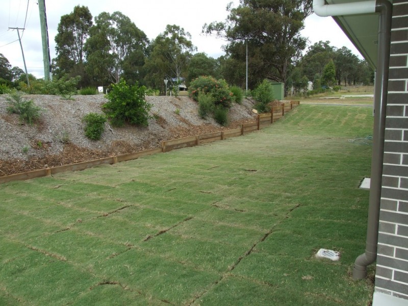 2 Cedarwood Drive, Crows Nest QLD 4355