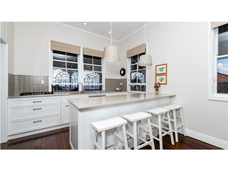 674 Anduramba Road, Crows Nest QLD 4355