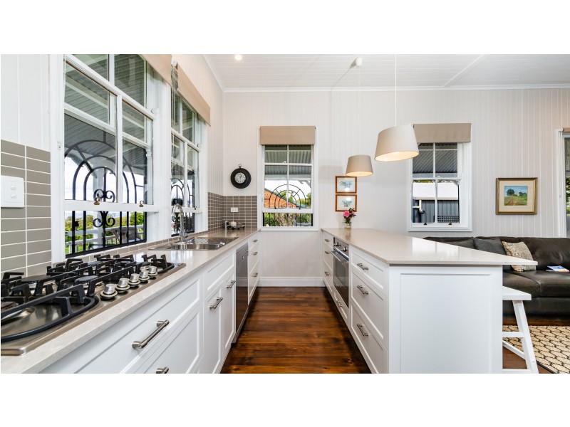 674 Anduramba Road, Crows Nest QLD 4355