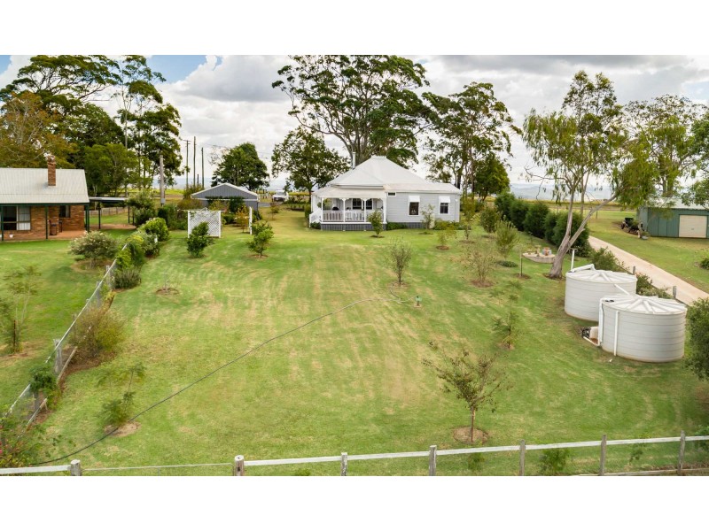 674 Anduramba Road, Crows Nest QLD 4355