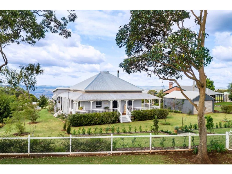 674 Anduramba Road, Crows Nest QLD 4355