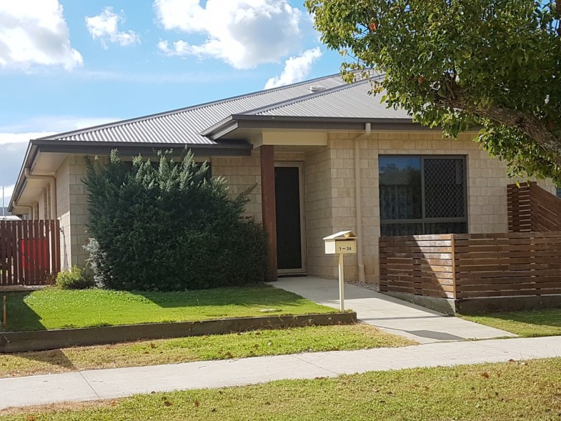 1/24 Creek Street, Crows Nest QLD 4355