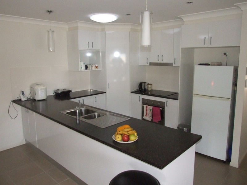 1/24 Creek Street, Crows Nest QLD 4355