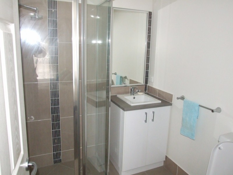 1/24 Creek Street, Crows Nest QLD 4355