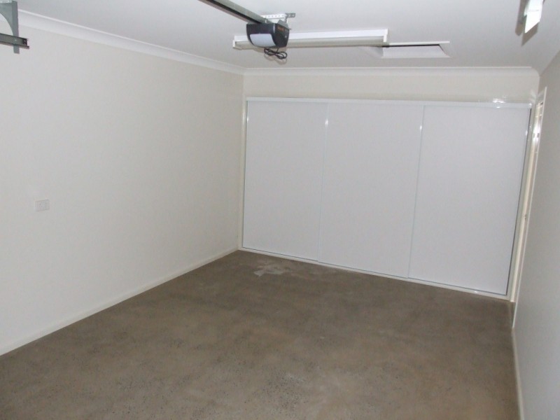 1/24 Creek Street, Crows Nest QLD 4355
