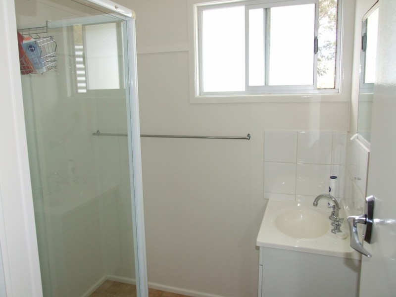 18 Andrews Road, Crows Nest QLD 4355