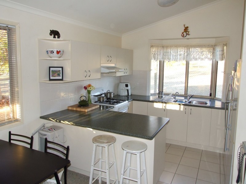 1530 Haden Crows Nest Road, Haden QLD 4353