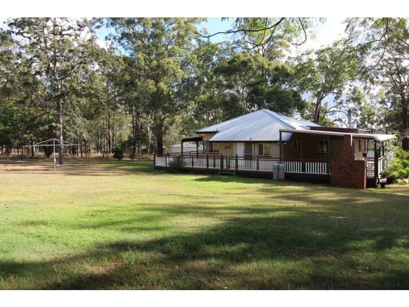26 Pinnell Road, Crows Nest QLD 4355