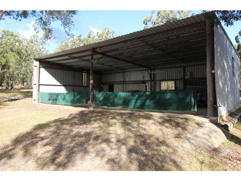 26 Pinnell Road, Crows Nest QLD 4355