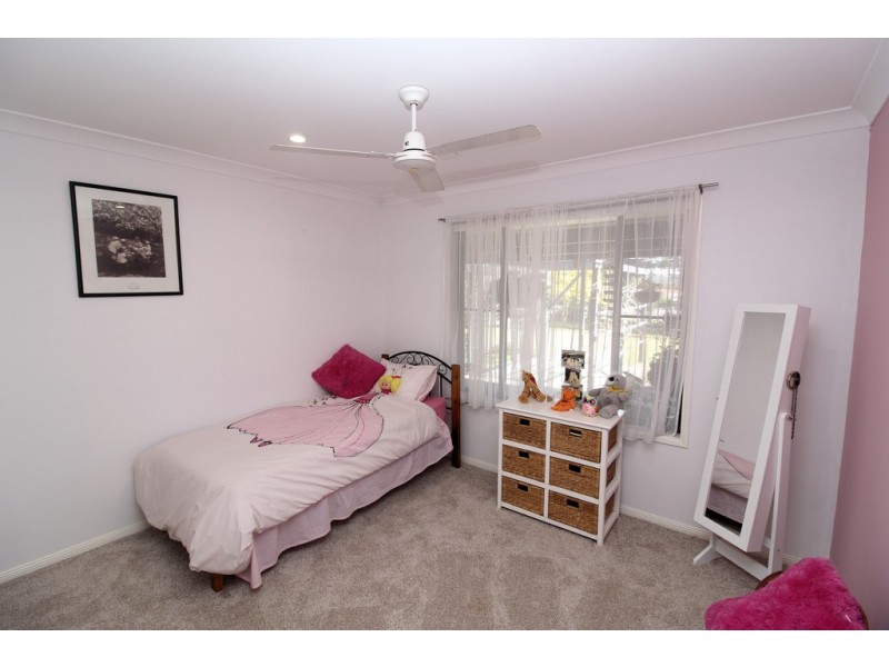 2 East Side Road, Crows Nest QLD 4355