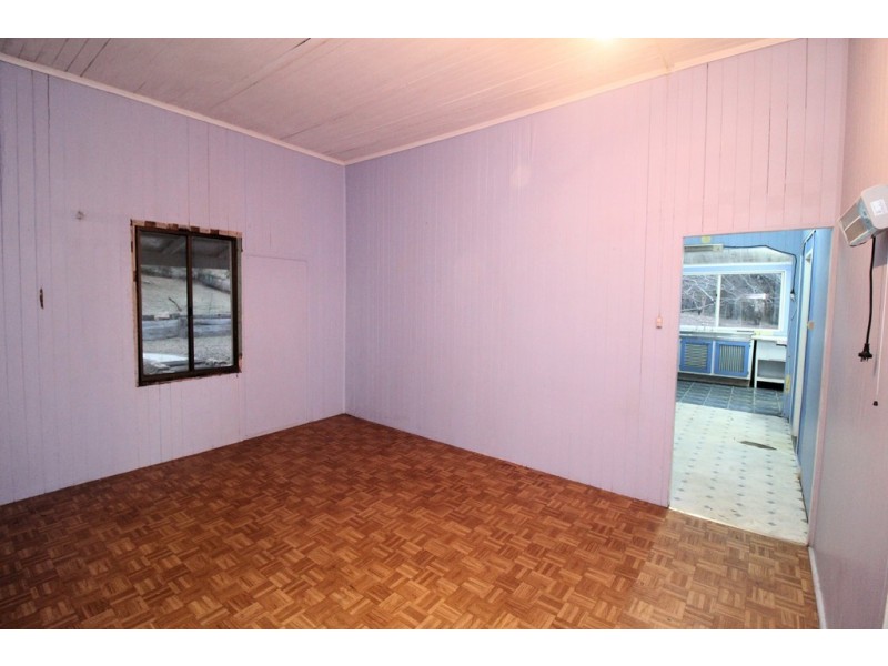 14 Dingo Mountain Road, Crows Nest QLD 4355