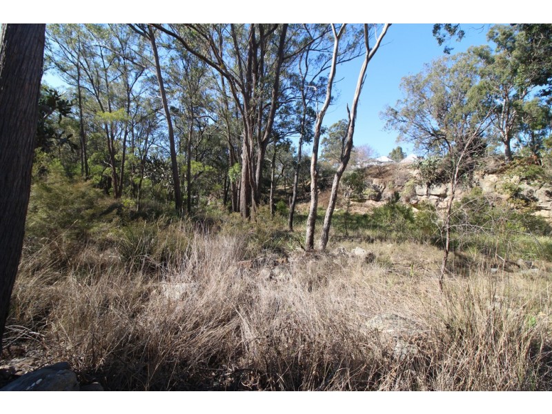 14 Dingo Mountain Road, Crows Nest QLD 4355