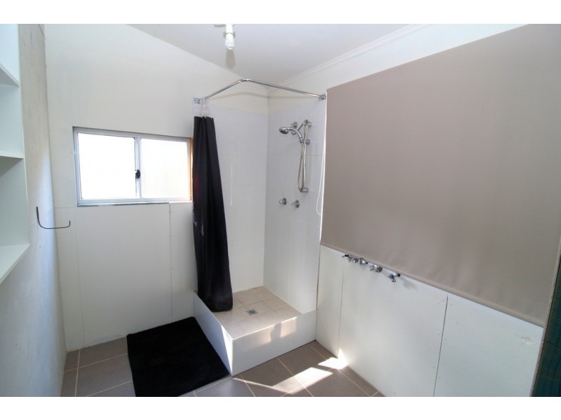 1 Edward Street, Crows Nest QLD 4355