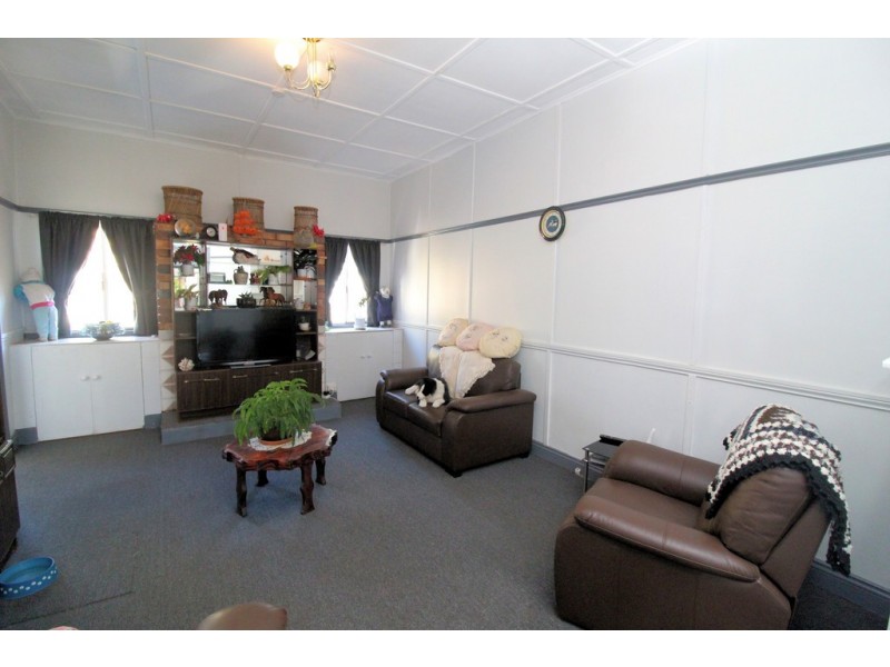 45 South Street, Crows Nest QLD 4355