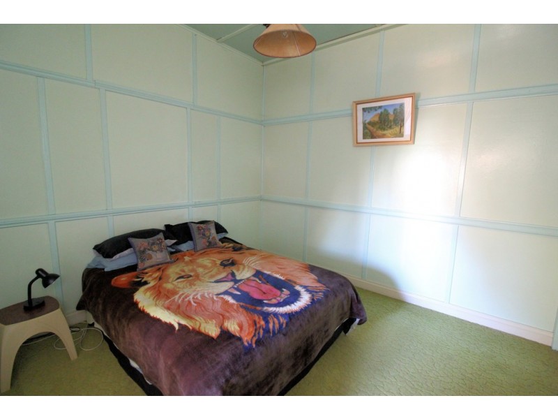 45 South Street, Crows Nest QLD 4355