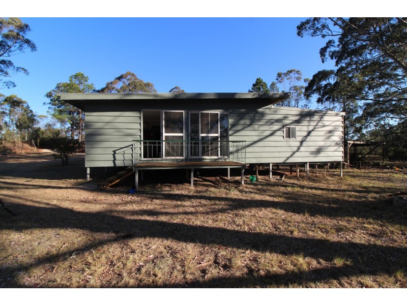 11 Marion Street, Pechey QLD 4352
