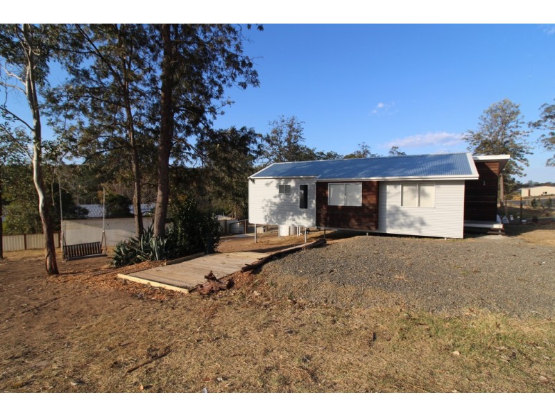 6 Ladybird Lane, Crows Nest QLD 4355