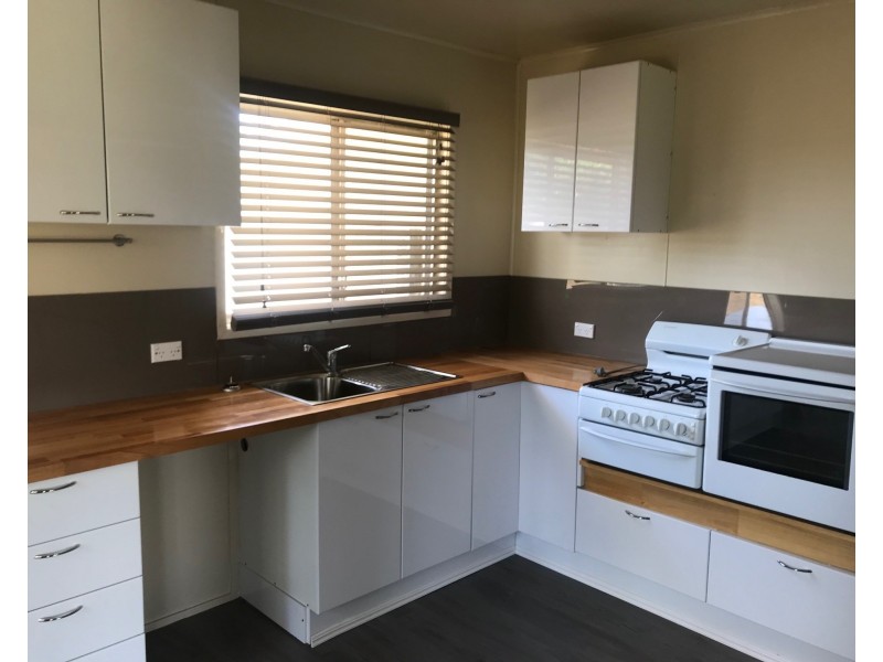 147 Djuan Road, Glenaven QLD 4355