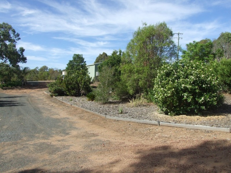 329 Valewood Road, Geham QLD 4352