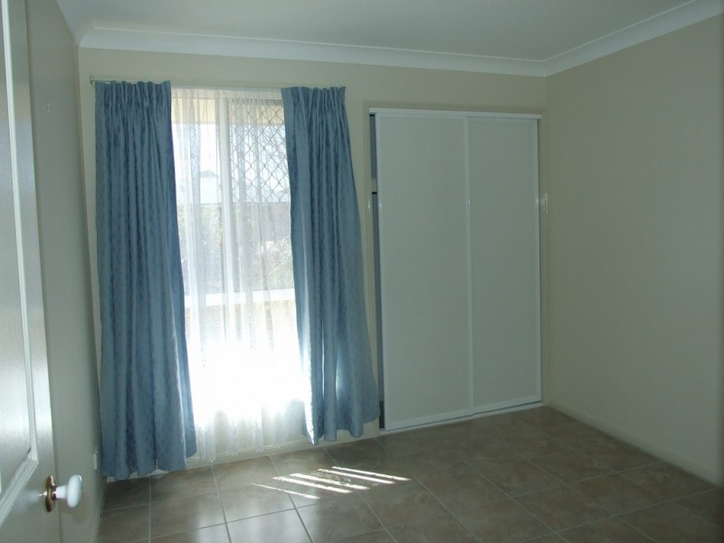 5 Lee court, Crows Nest QLD 4355