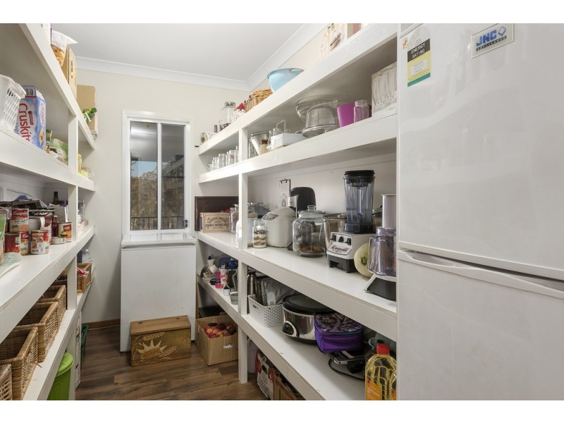 48 Gowlett Road, Haden QLD 4353