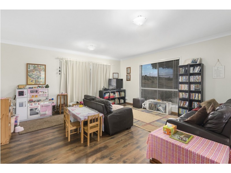 48 Gowlett Road, Haden QLD 4353