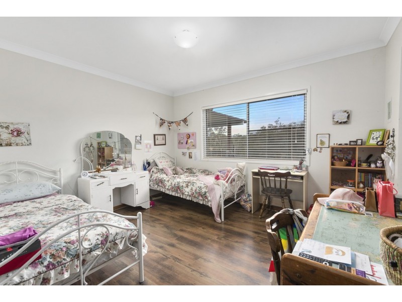 48 Gowlett Road, Haden QLD 4353