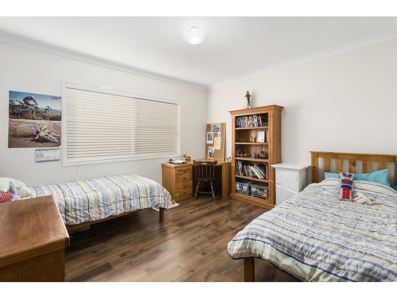 48 Gowlett Road, Haden QLD 4353