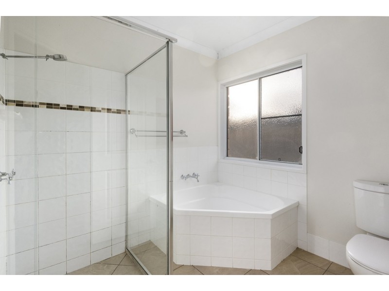 48 Gowlett Road, Haden QLD 4353