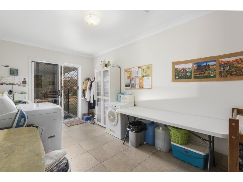 48 Gowlett Road, Haden QLD 4353