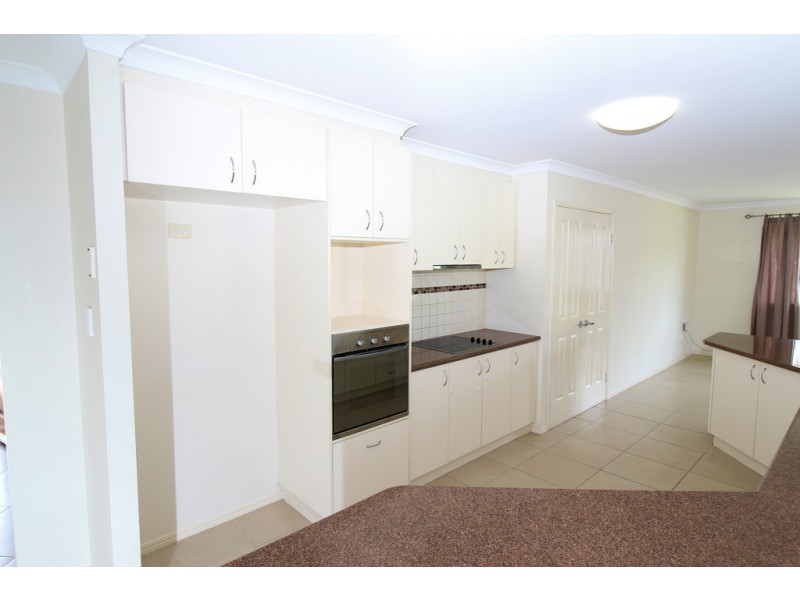 17 Vicky Avenue, Crows Nest QLD 4355