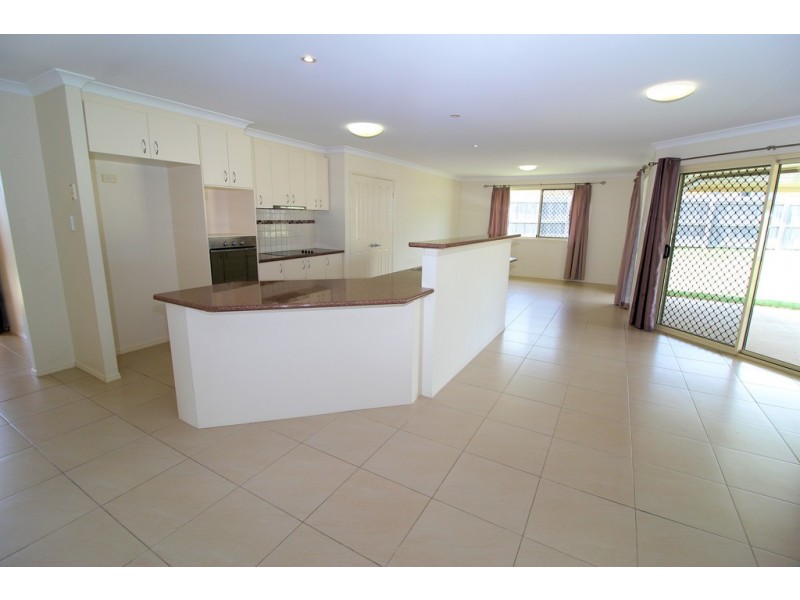 17 Vicky Avenue, Crows Nest QLD 4355