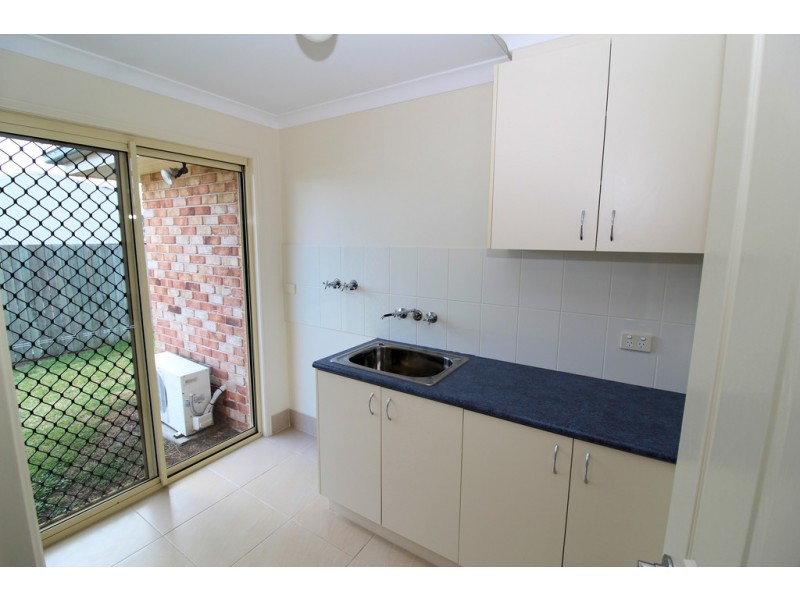 17 Vicky Avenue, Crows Nest QLD 4355