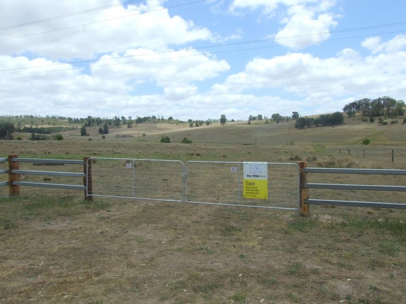 L7/7716 New England Highway, Crows Nest QLD 4355