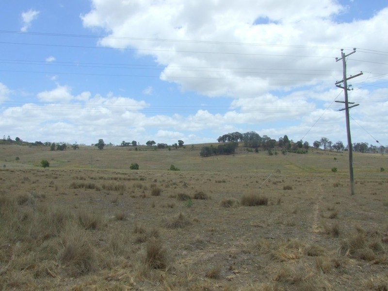 L7/7716 New England Highway, Crows Nest QLD 4355