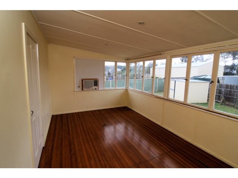 10 Park Road, Crows Nest QLD 4355