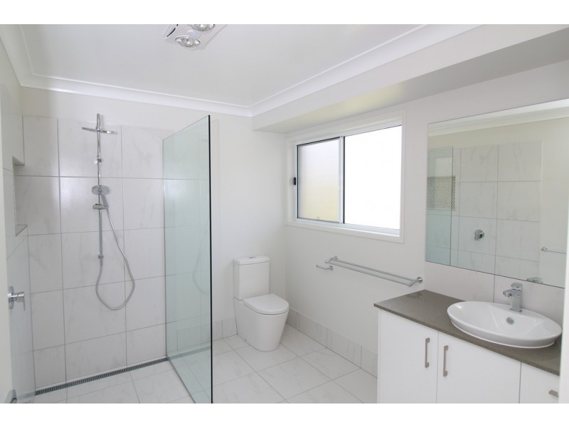 45 Naomi Drive, Crows Nest QLD 4355