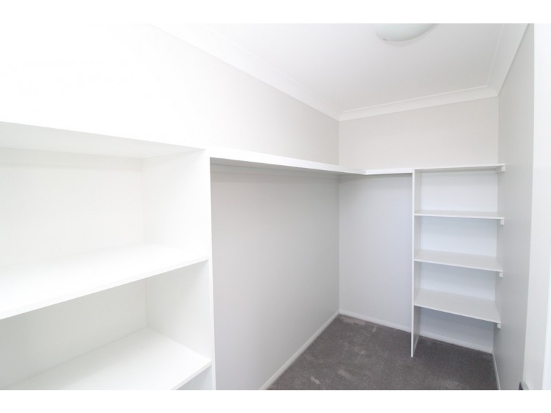 45 Naomi Drive, Crows Nest QLD 4355