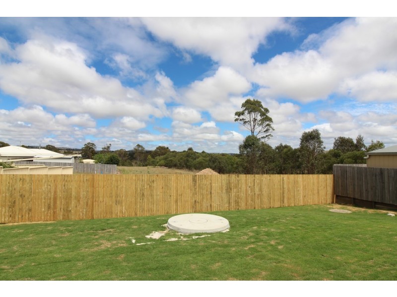 45 Naomi Drive, Crows Nest QLD 4355