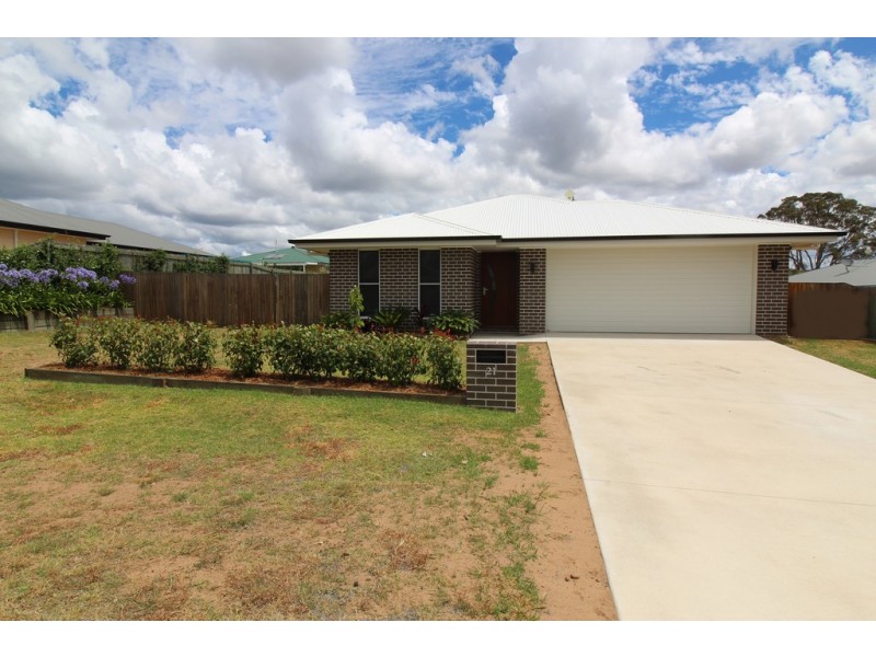 21 Vicky Avenue, Crows Nest QLD 4355